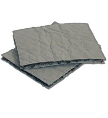 A solução MacDrain® FP (Fôrma Perdida) possui em um de seus lados um geotêxtil laminado com filme plástico.